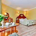 Awangarda Sobieski * Kołobrzeg